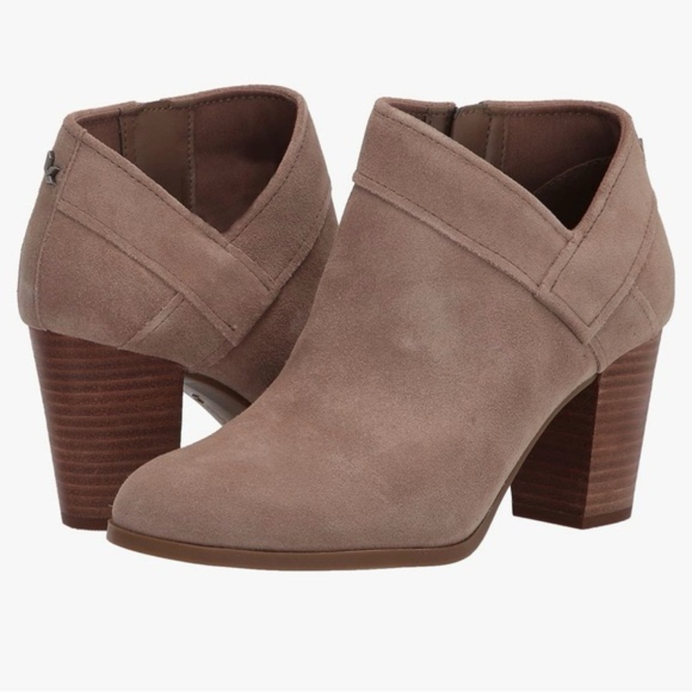 Koolaburra Amalea Suede Ankle Booties - Taupe Block Heel Comfortable Cute
